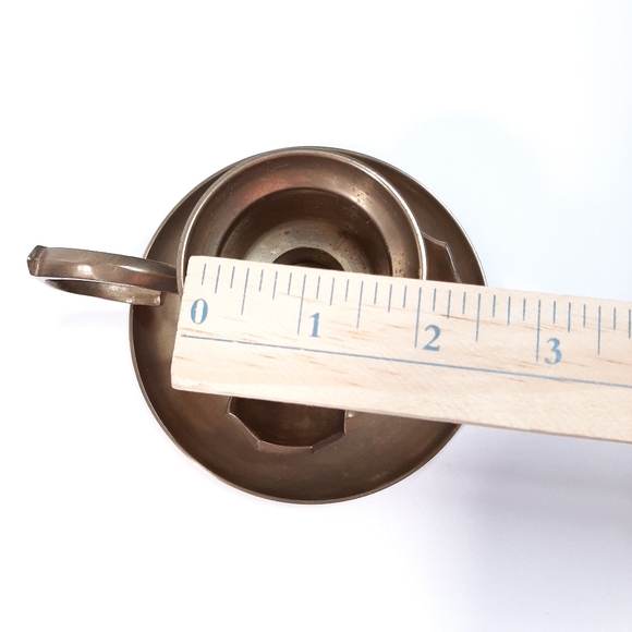 Enesco Vintage Solid Brass Finger Loop Candlestick Holder Floral Petals - Picture 9 of 11